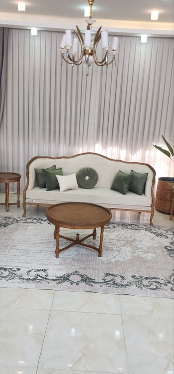 مبل کرم سبز