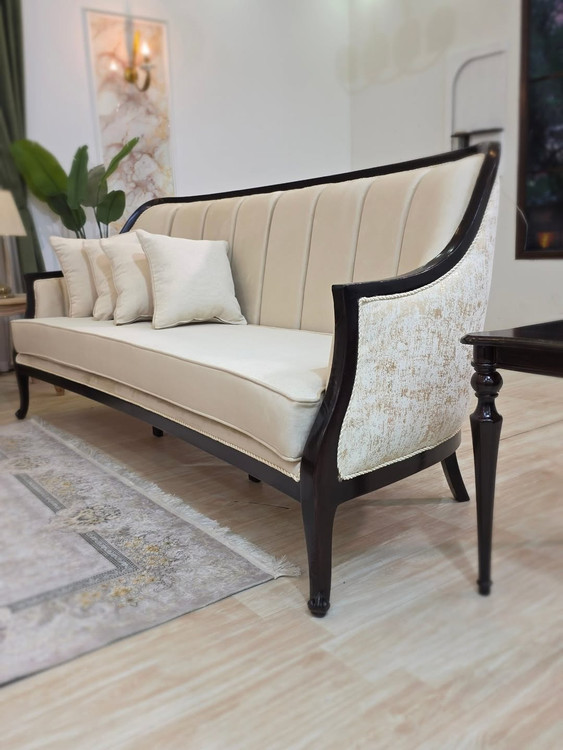 کاناپه نیوکلاسیک