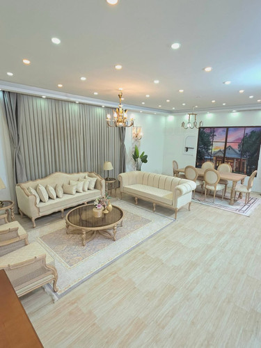 مبل و غذاخوری فرانسوی